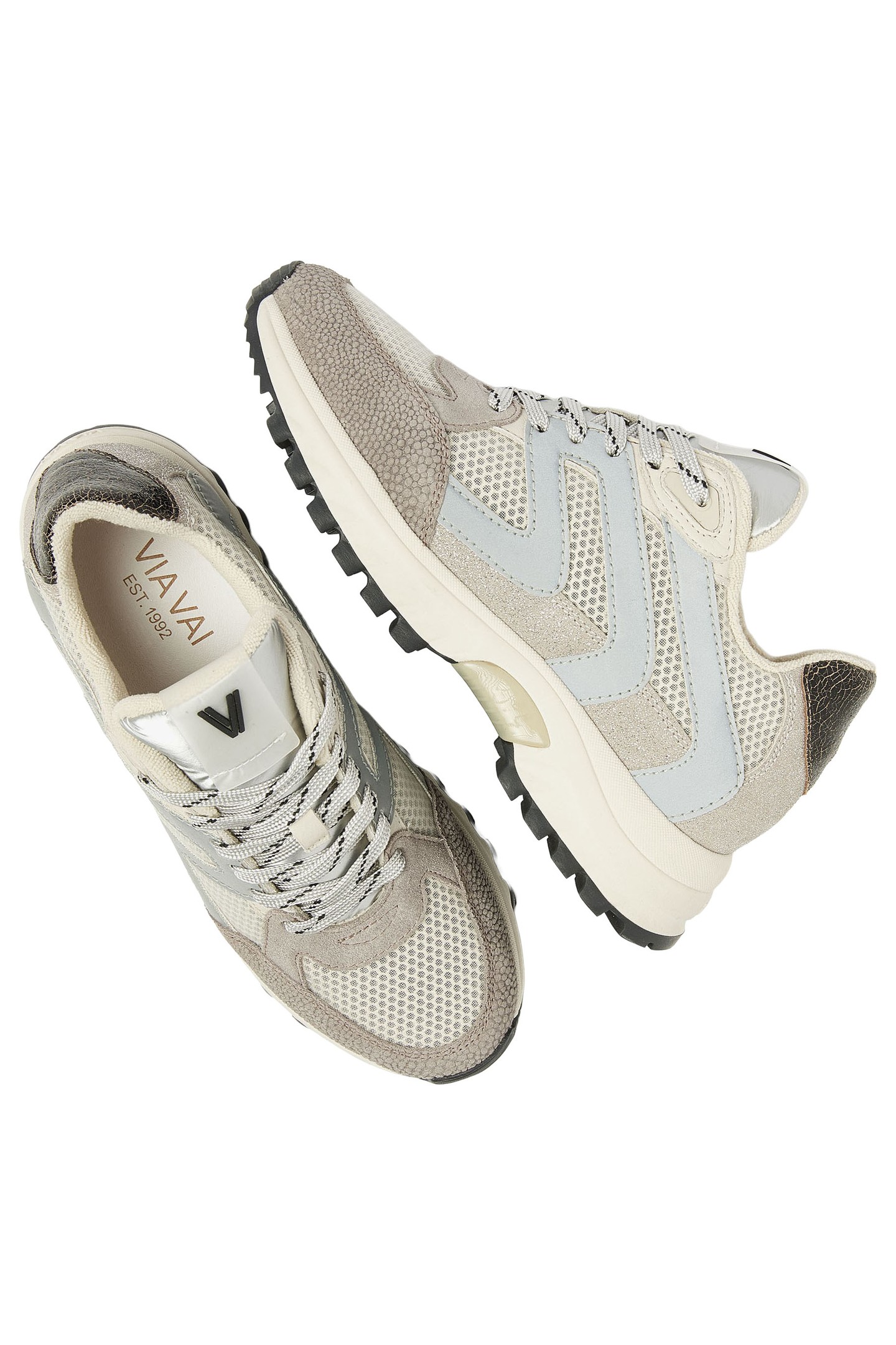 DANAE BAILEE SNEAKERS GRAY 7