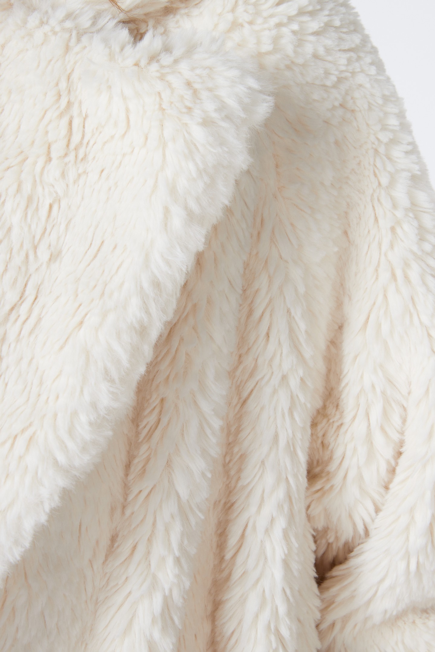 COAT LONG TEDDY OFF WHITE 4