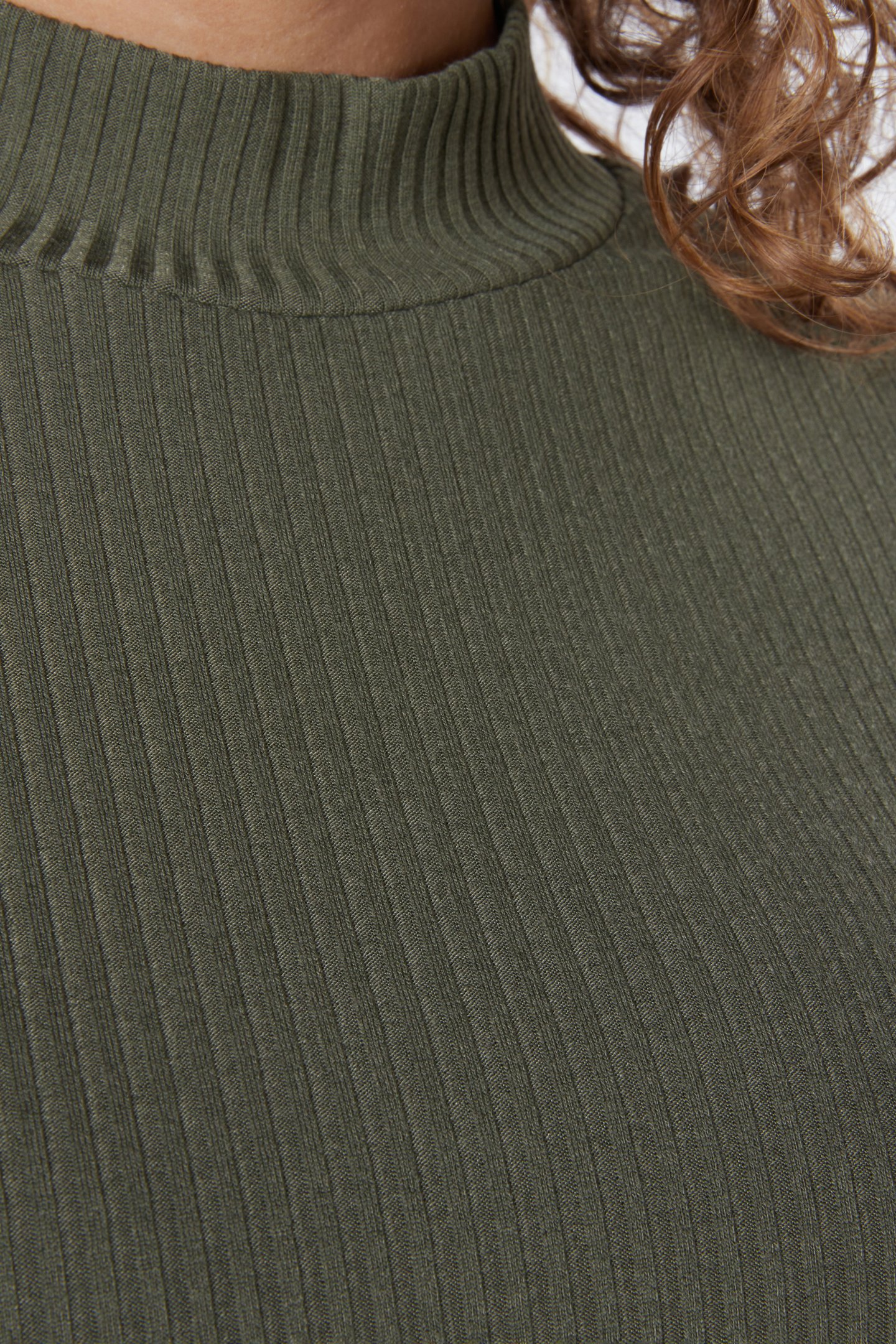 TOP SMALL RIB LEAF GREEN 5