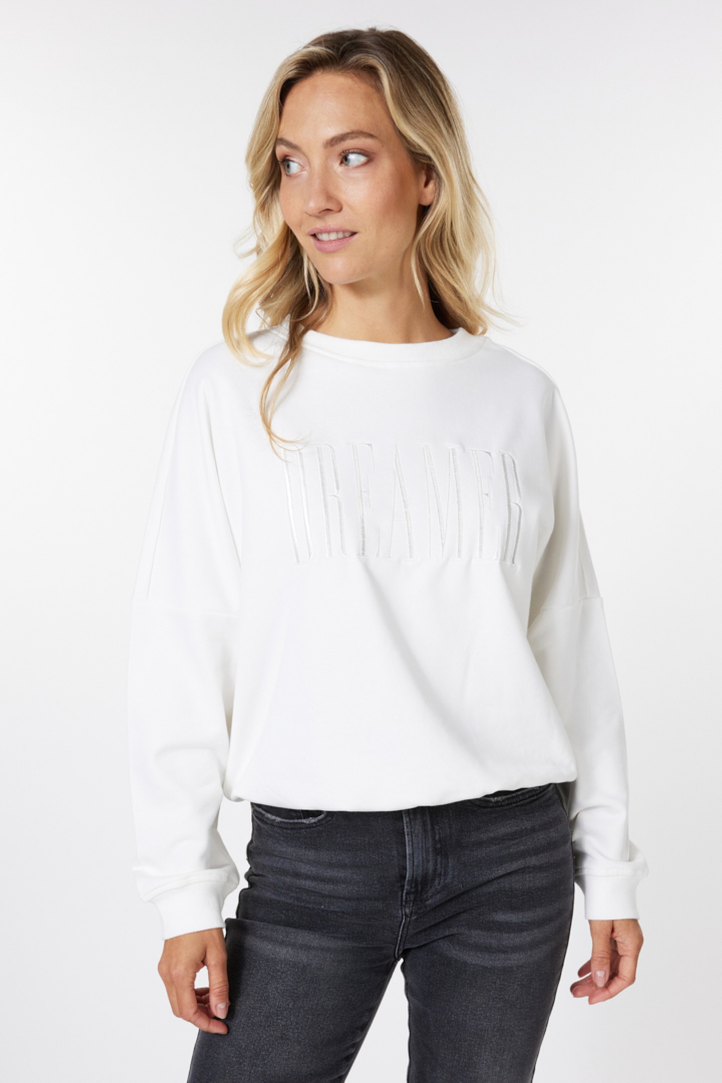 SWEATER “DREAMER” OFF WHITE 2