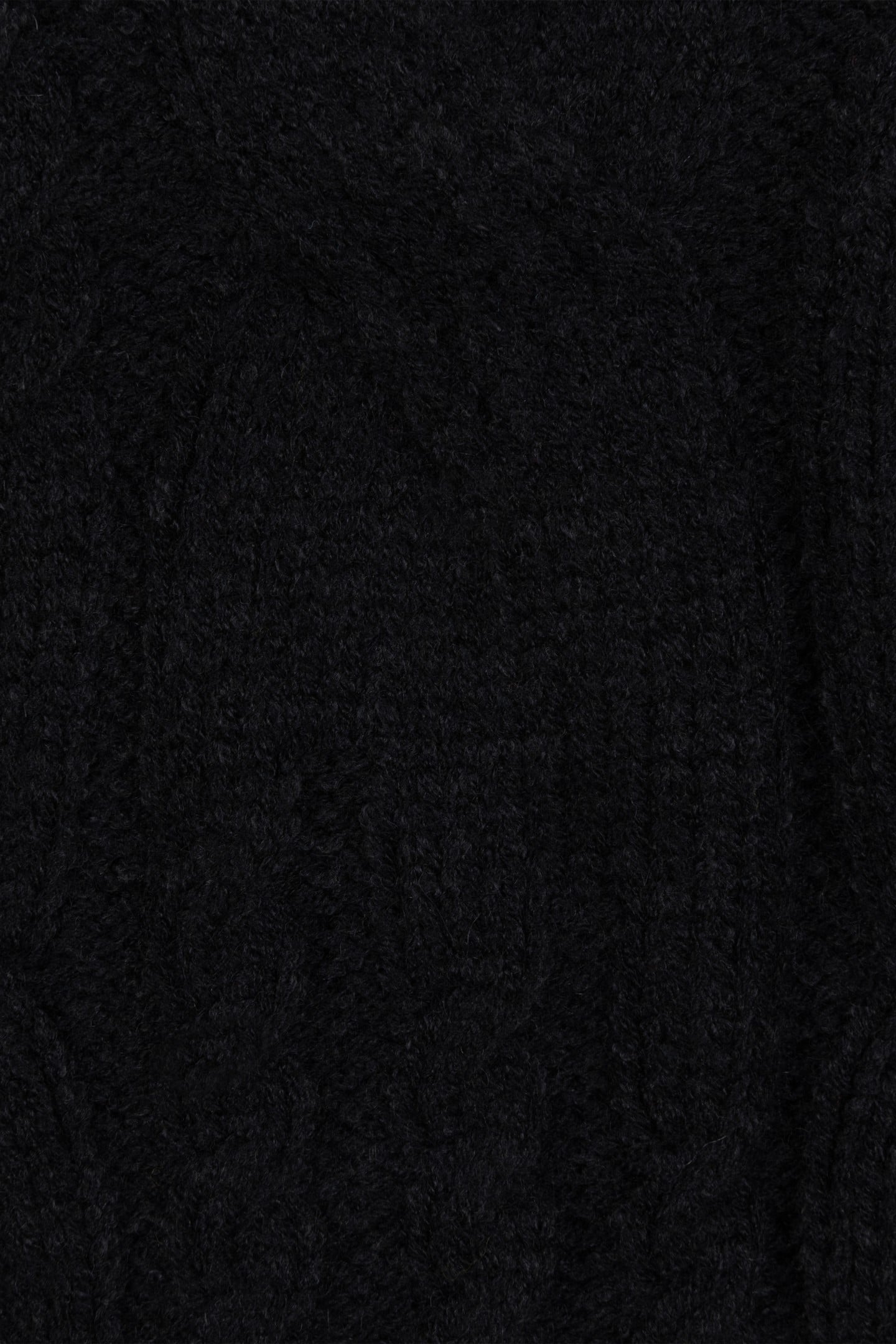SWEATER CABLES V-NECK BLACK 7