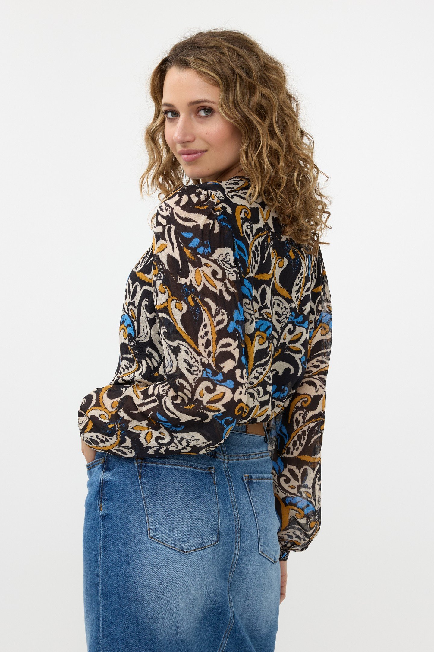 BLOUSE V-NECK ELEGANT LEAVES PRINT 4