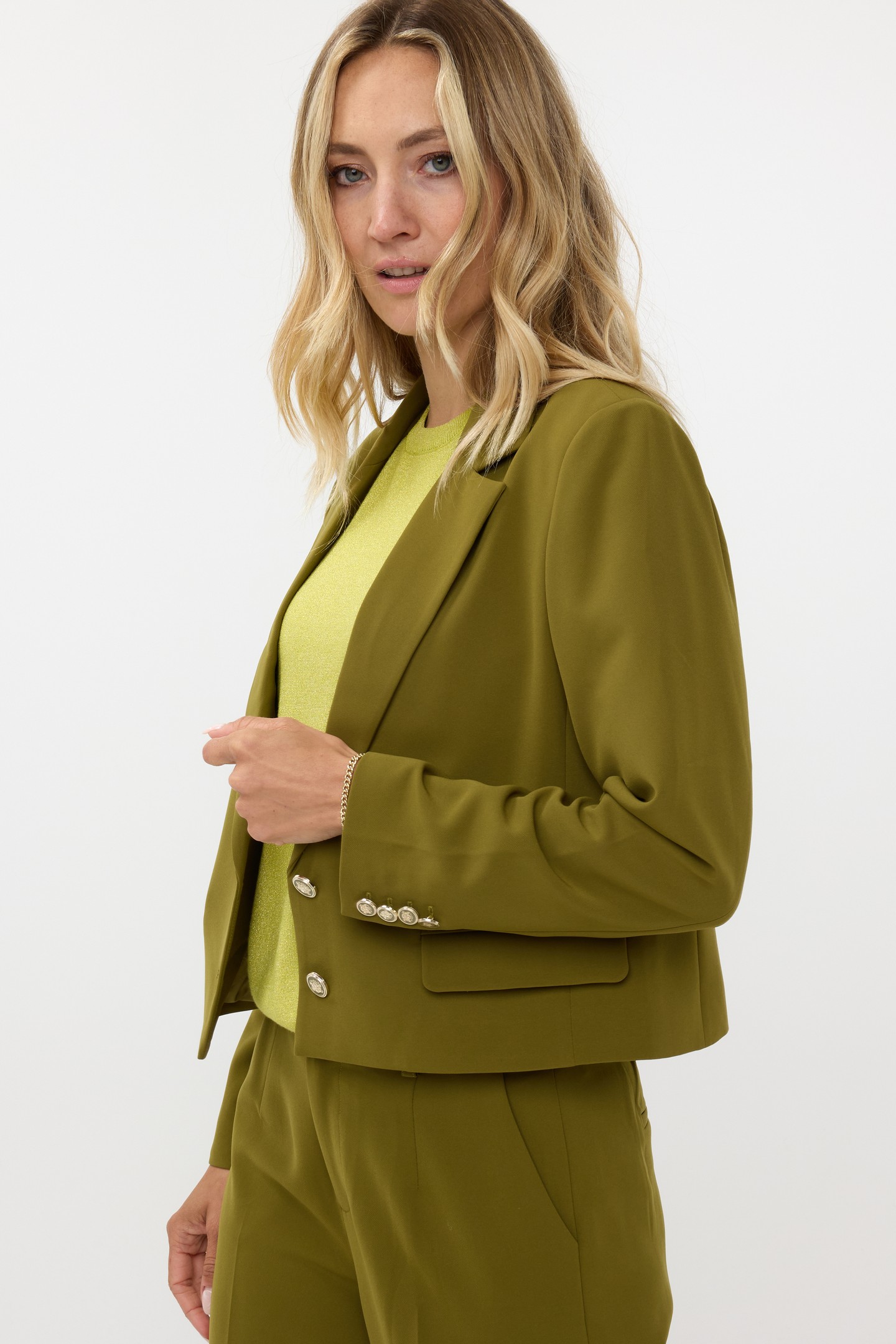 BLAZER SHORT CITY MOSS GREEN 3