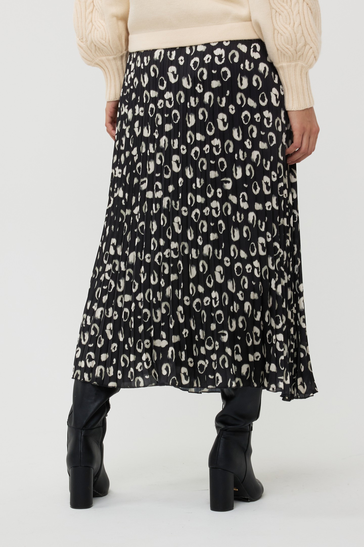 SKIRT PLISSE SATIN WILDERNESS PRINT 3