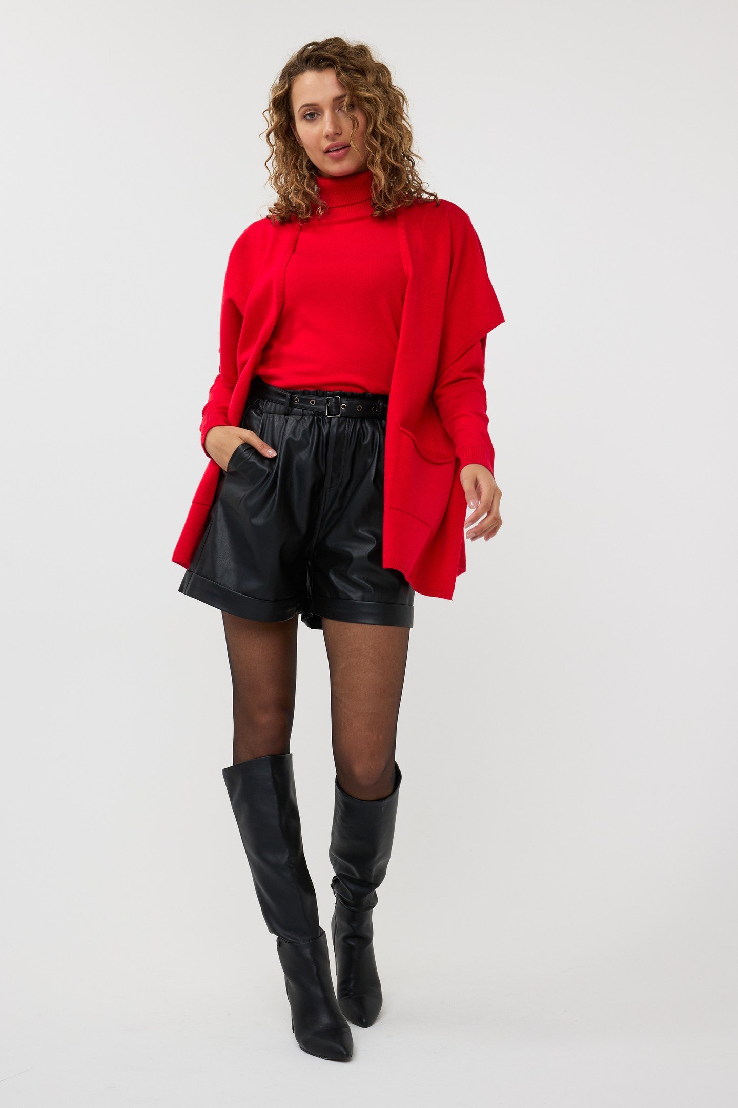 PONCHO RED 2