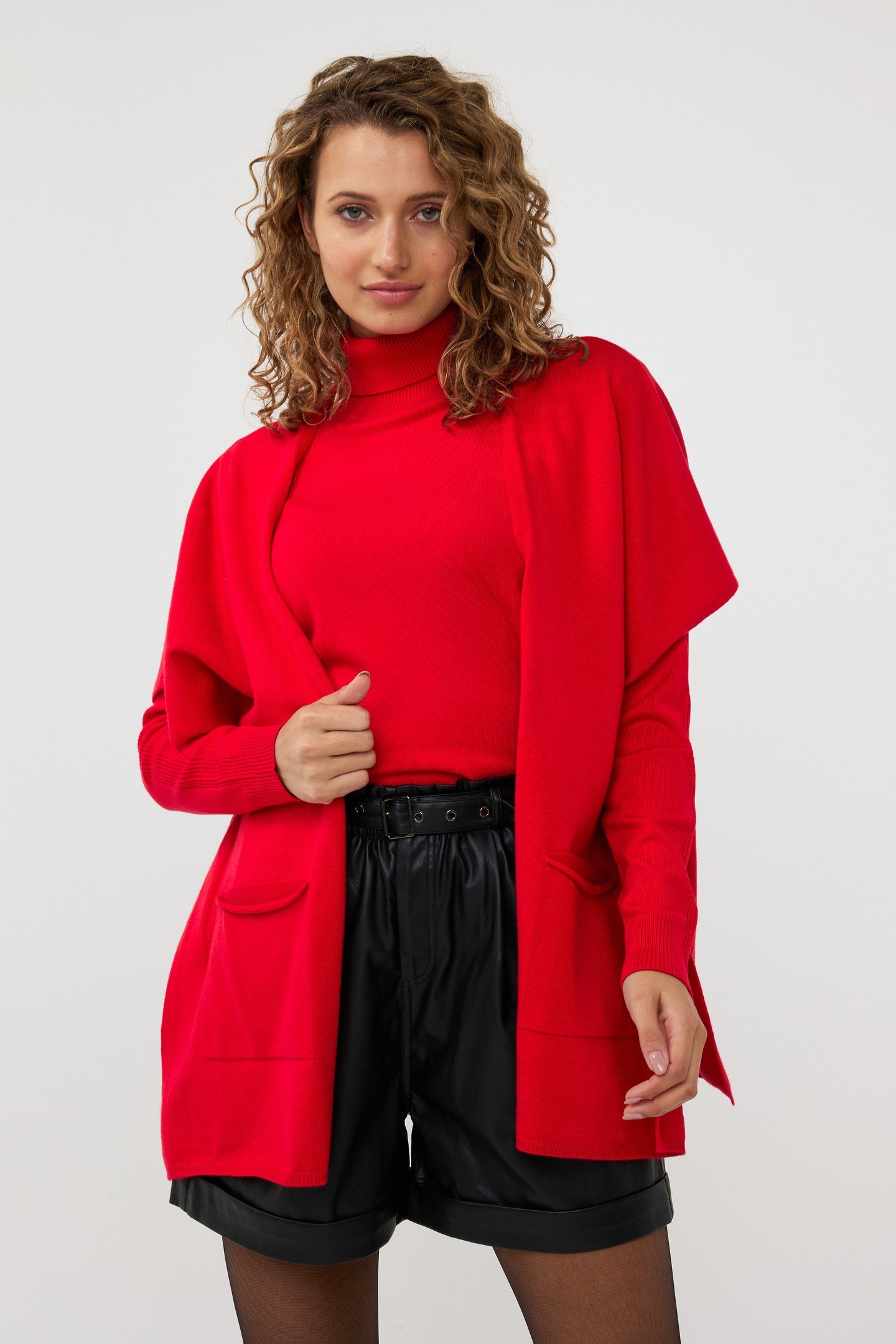 PONCHO RED 1