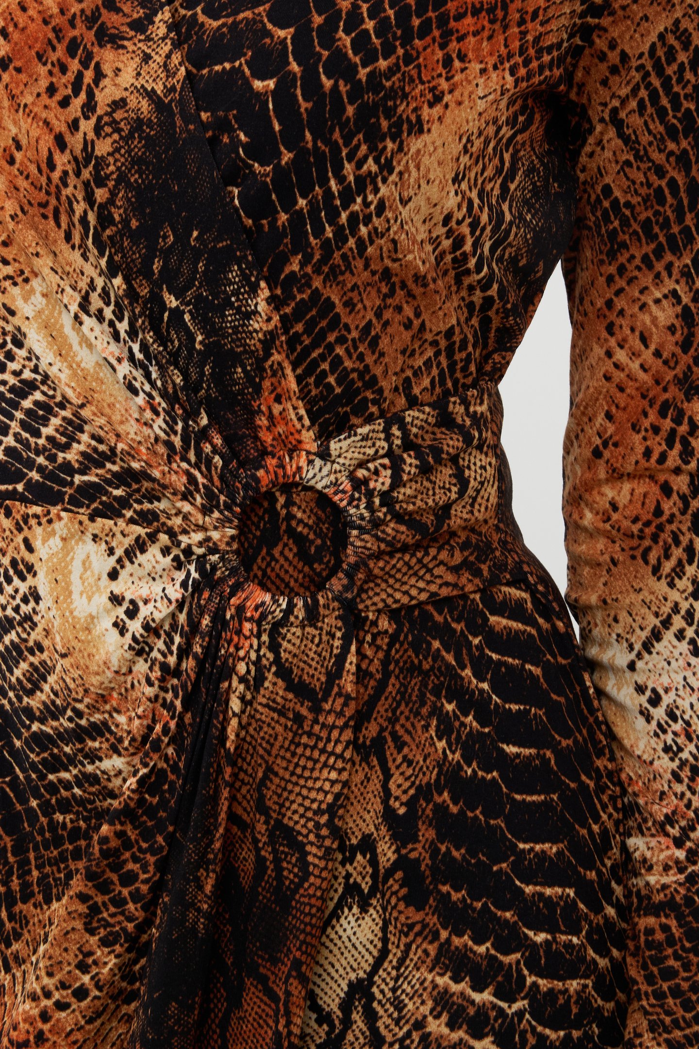 DRESS RING SNEAKY EVE PRINT 6