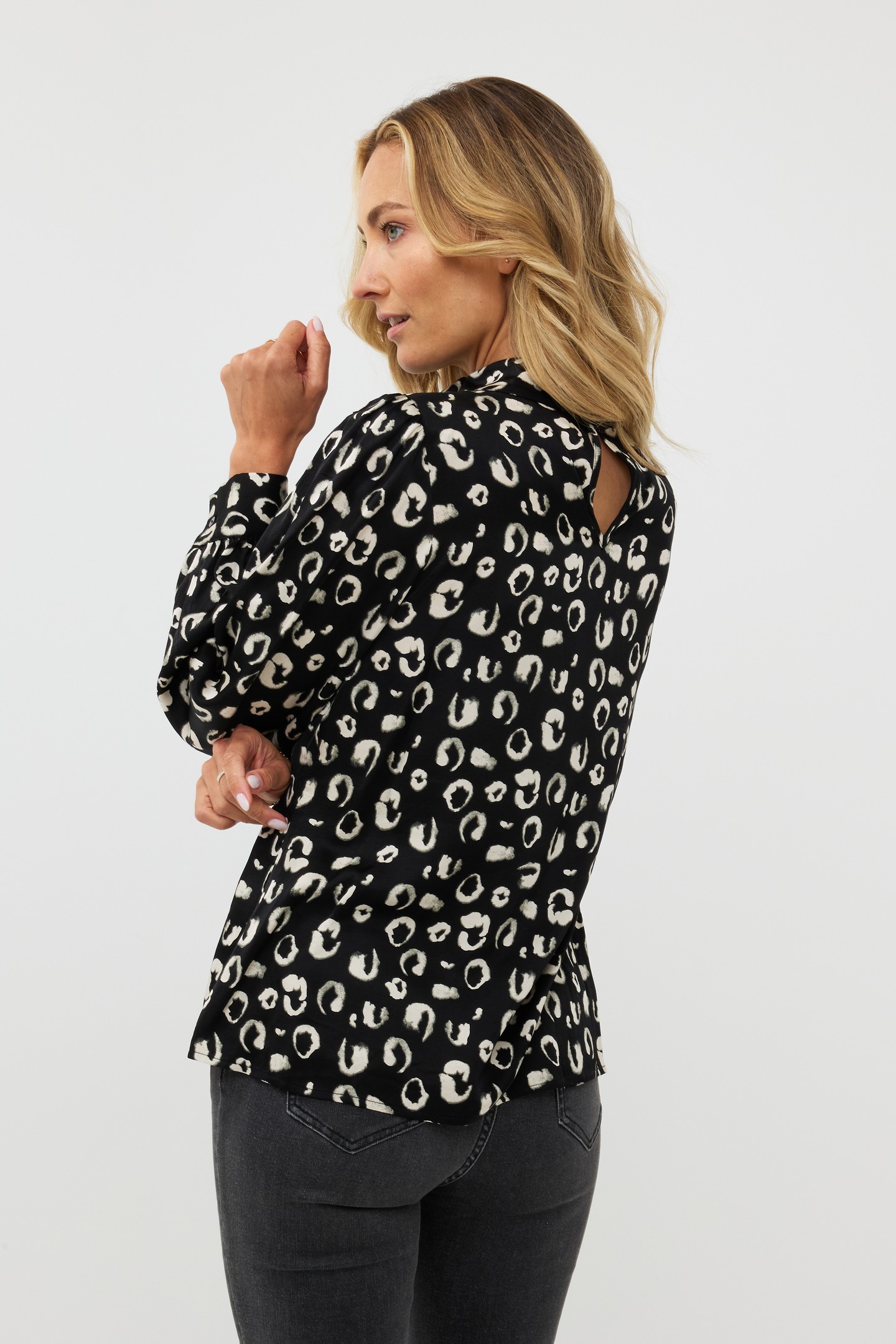 BLOUSE BOW WILDERNESS PRINT 2