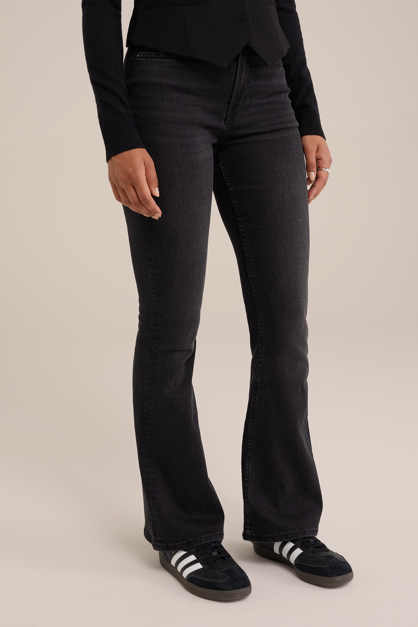 5-POCKET HIGH WAIST BLACK 1