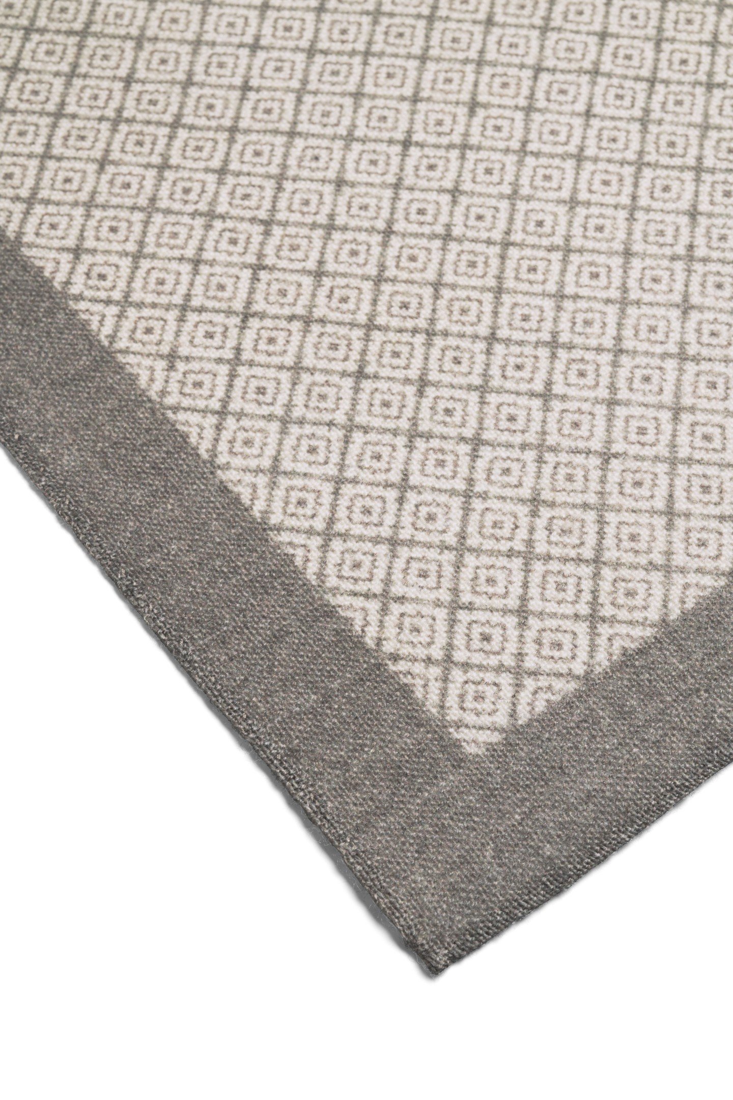 POCHET-LBROWN-GEOMETRIC LIGHT BROWN 3