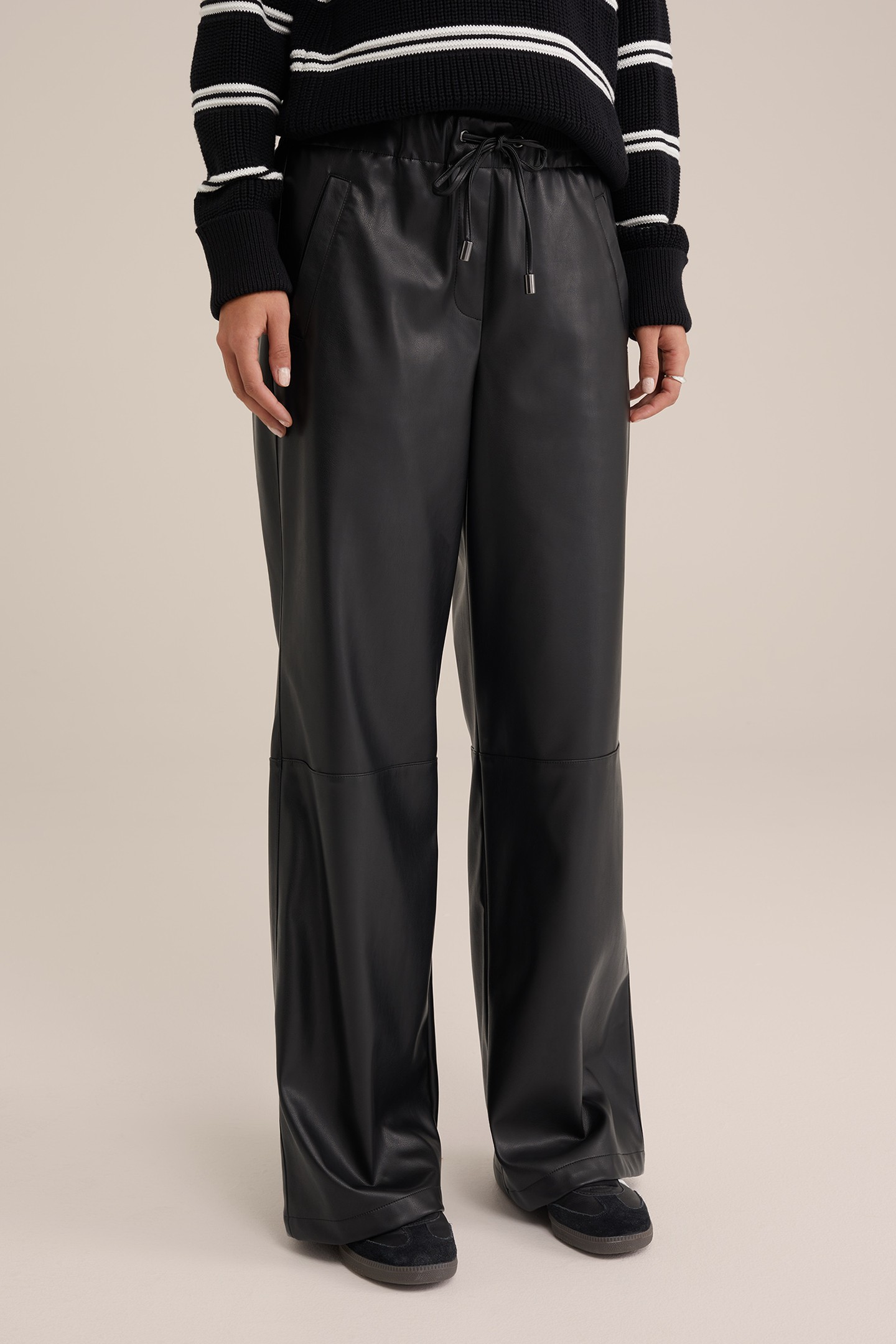 TROUSER BLACK 2