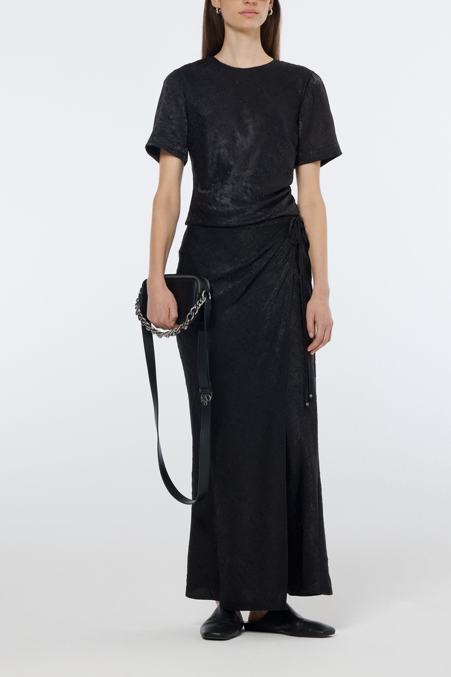 CRUSHED SATIN SKIRT BLACK 6