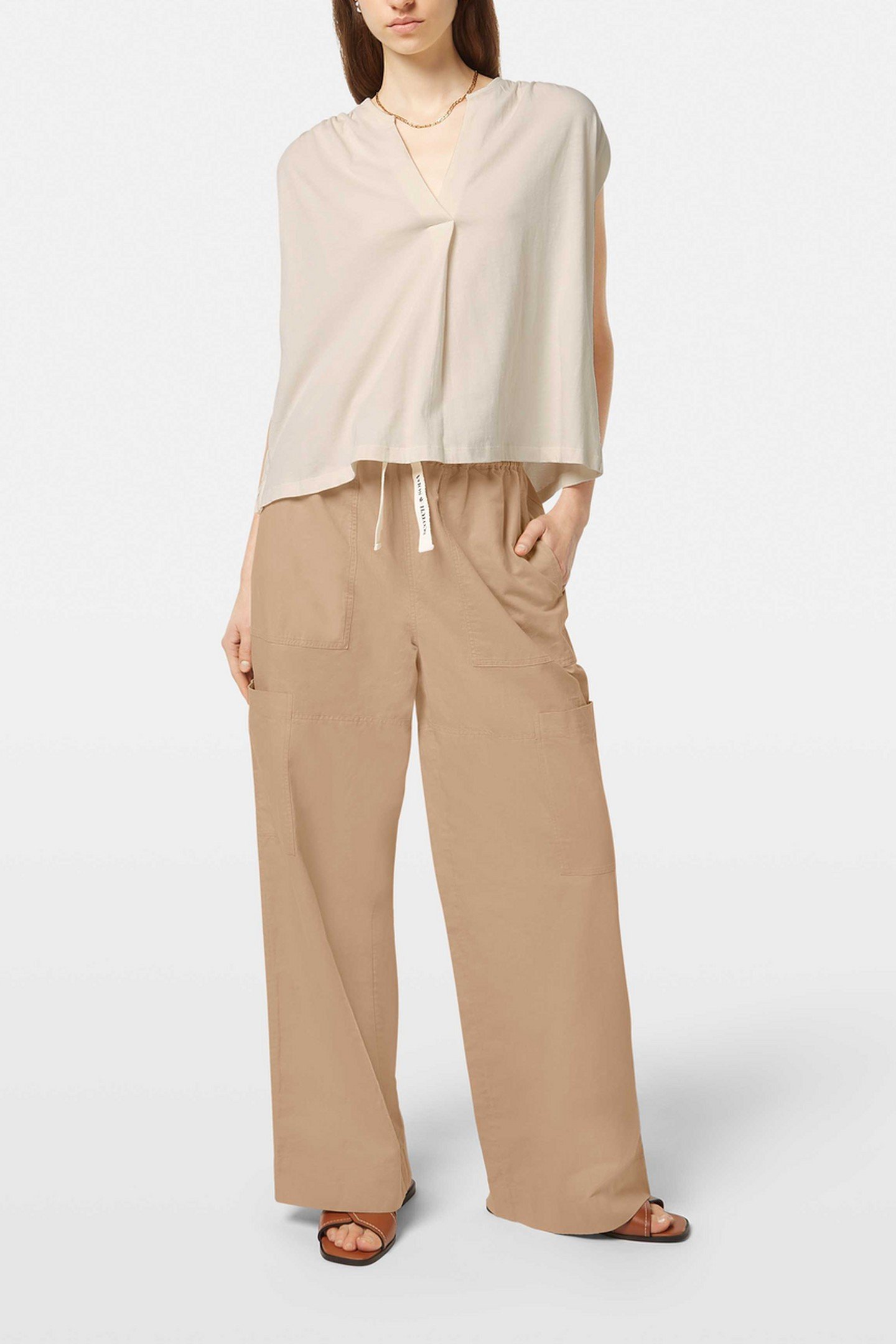 DRAPEY V-NECK T-SHIRT SOFT ICE 1