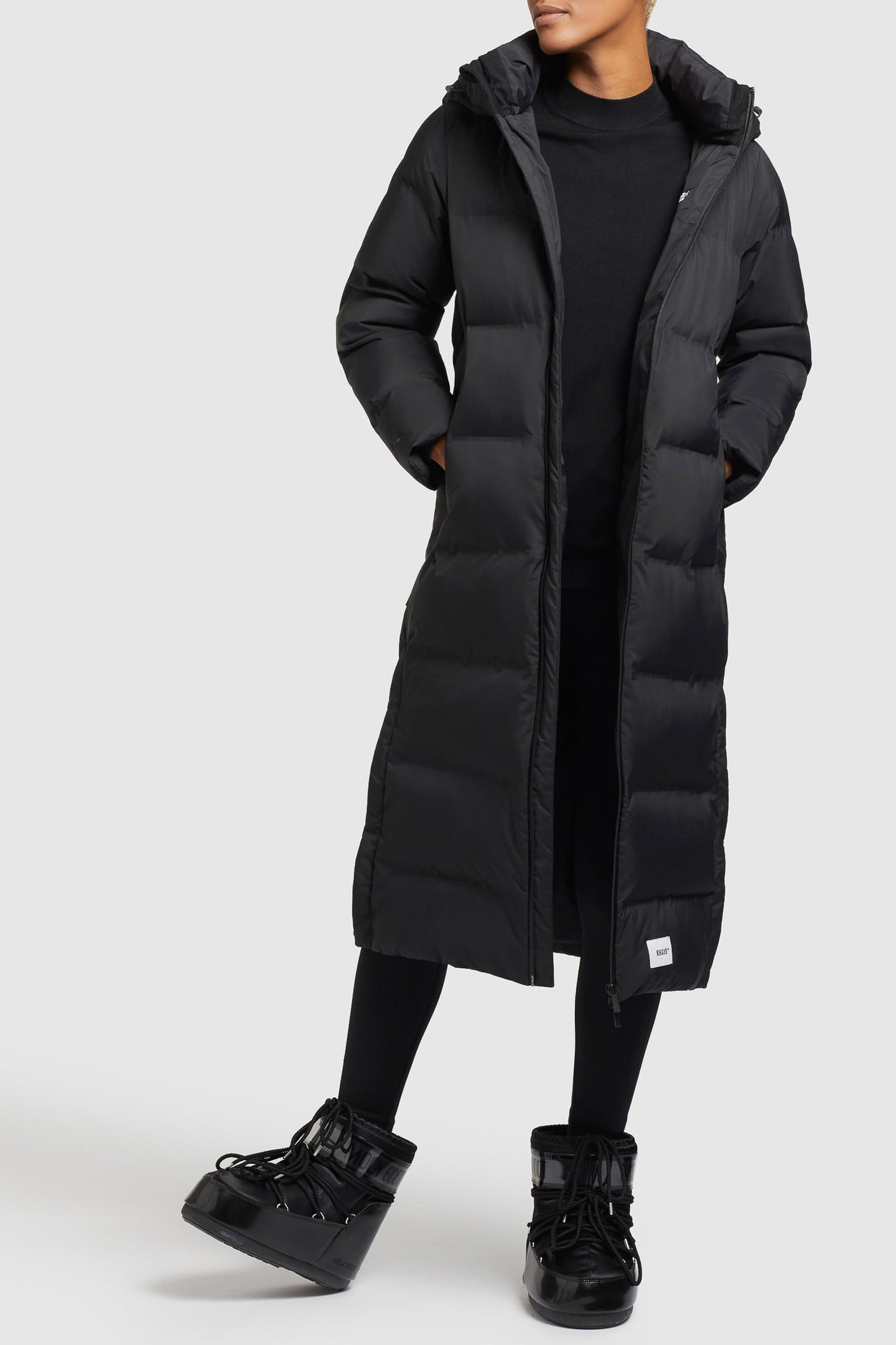 LAREA BLACK 5