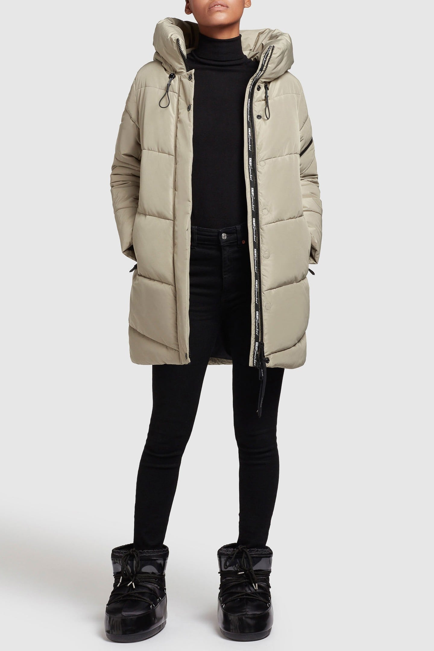 JORDIS4 DARK MINT GREEN 5