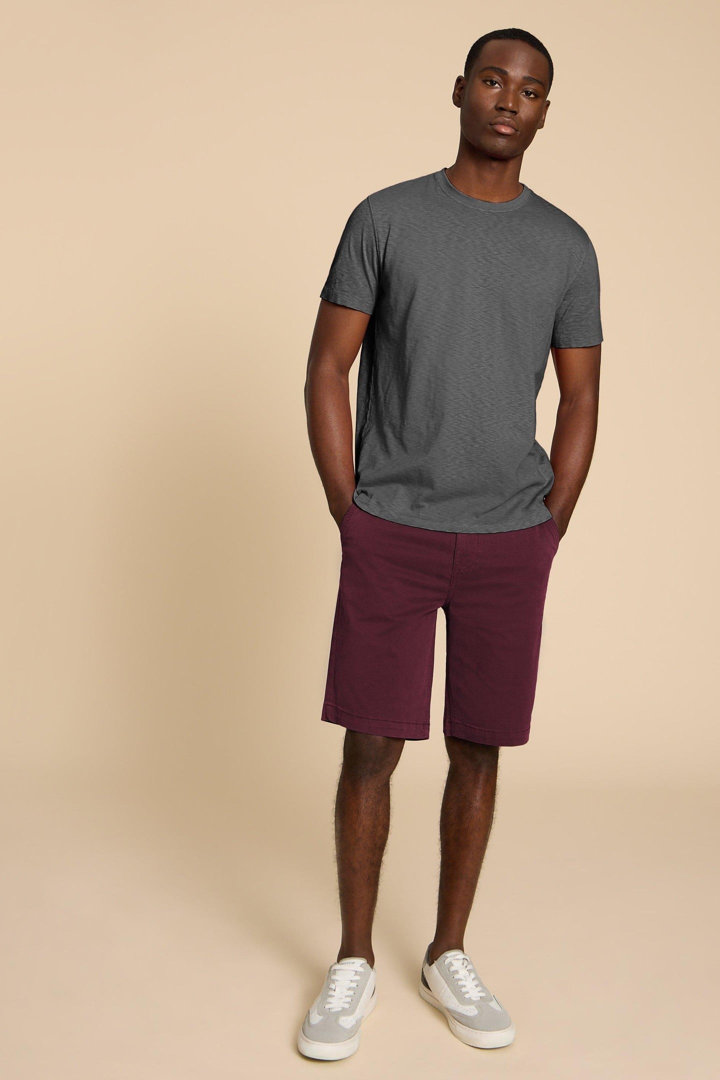 SUTTON ORGANIC CHINO SHORT DARK PLUM 1