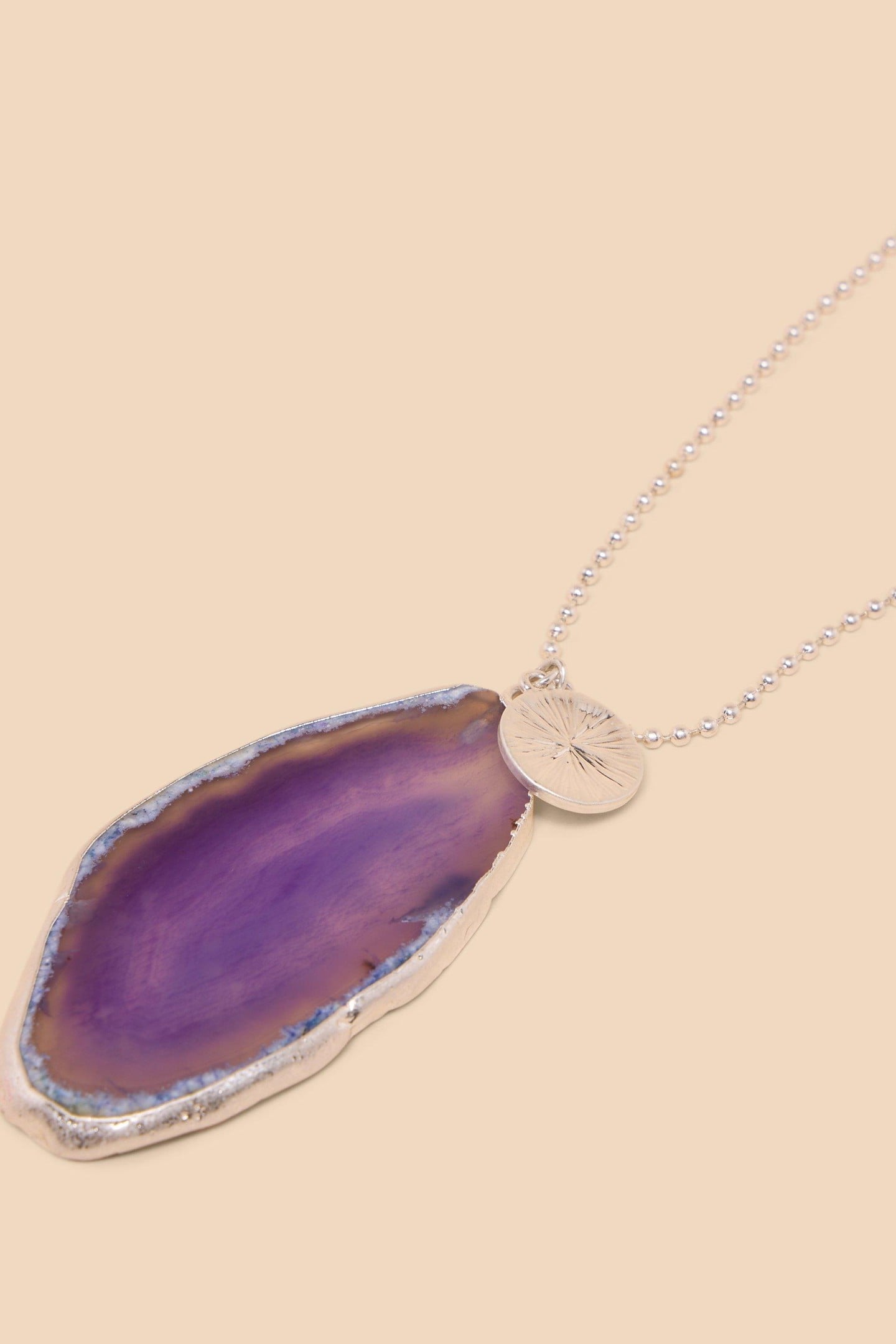 ILA RESIN PENDANT NECKLACE SILVER TONE METALLIC 1