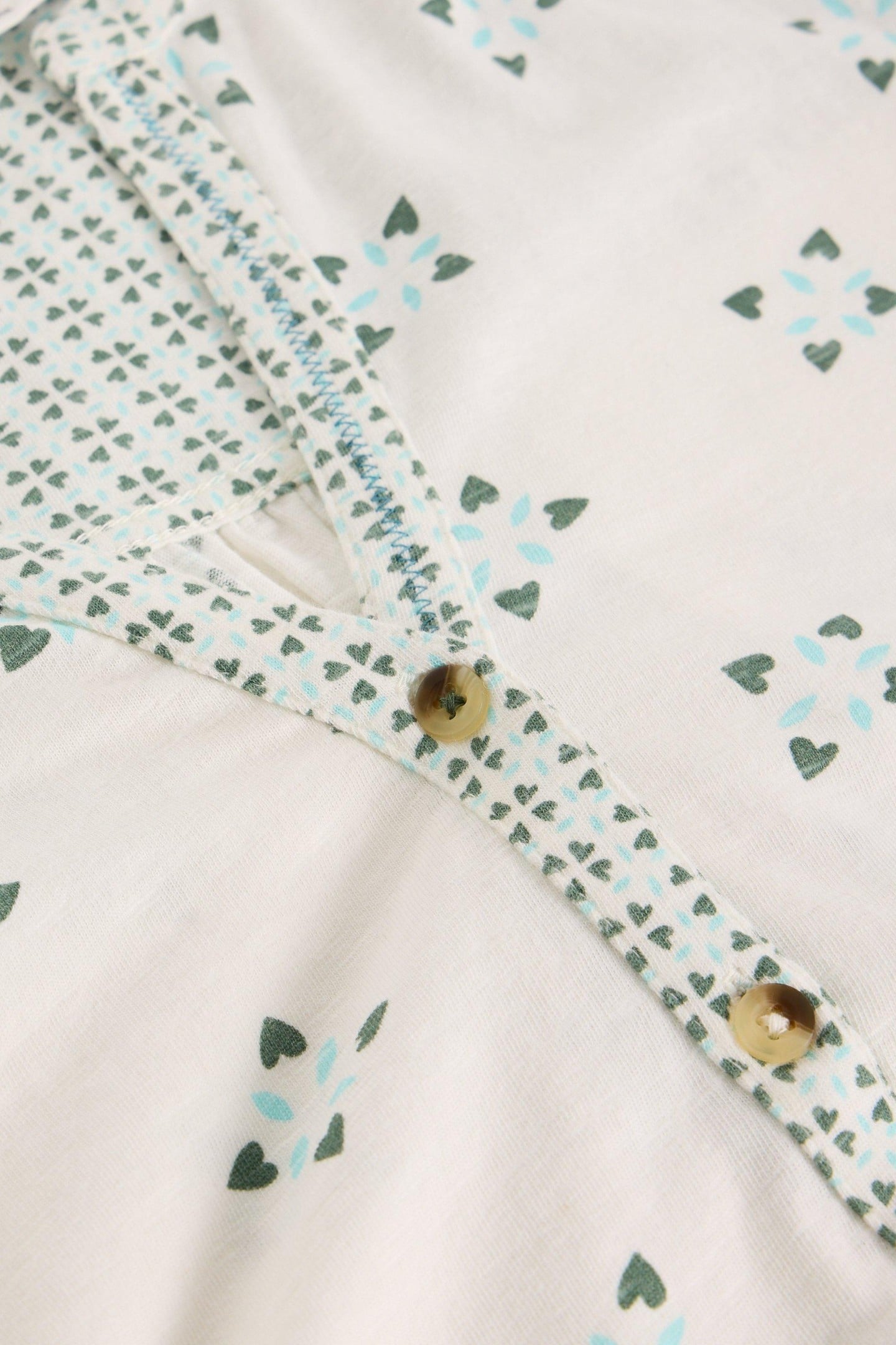 TULIP SLEEVELESS SHIRT WHITE PRINT 4