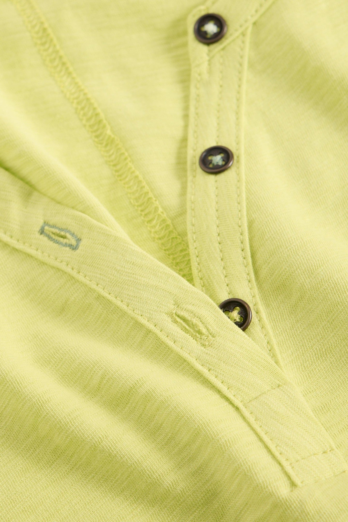 LOLA VEST BRIGHT YELLOW 5