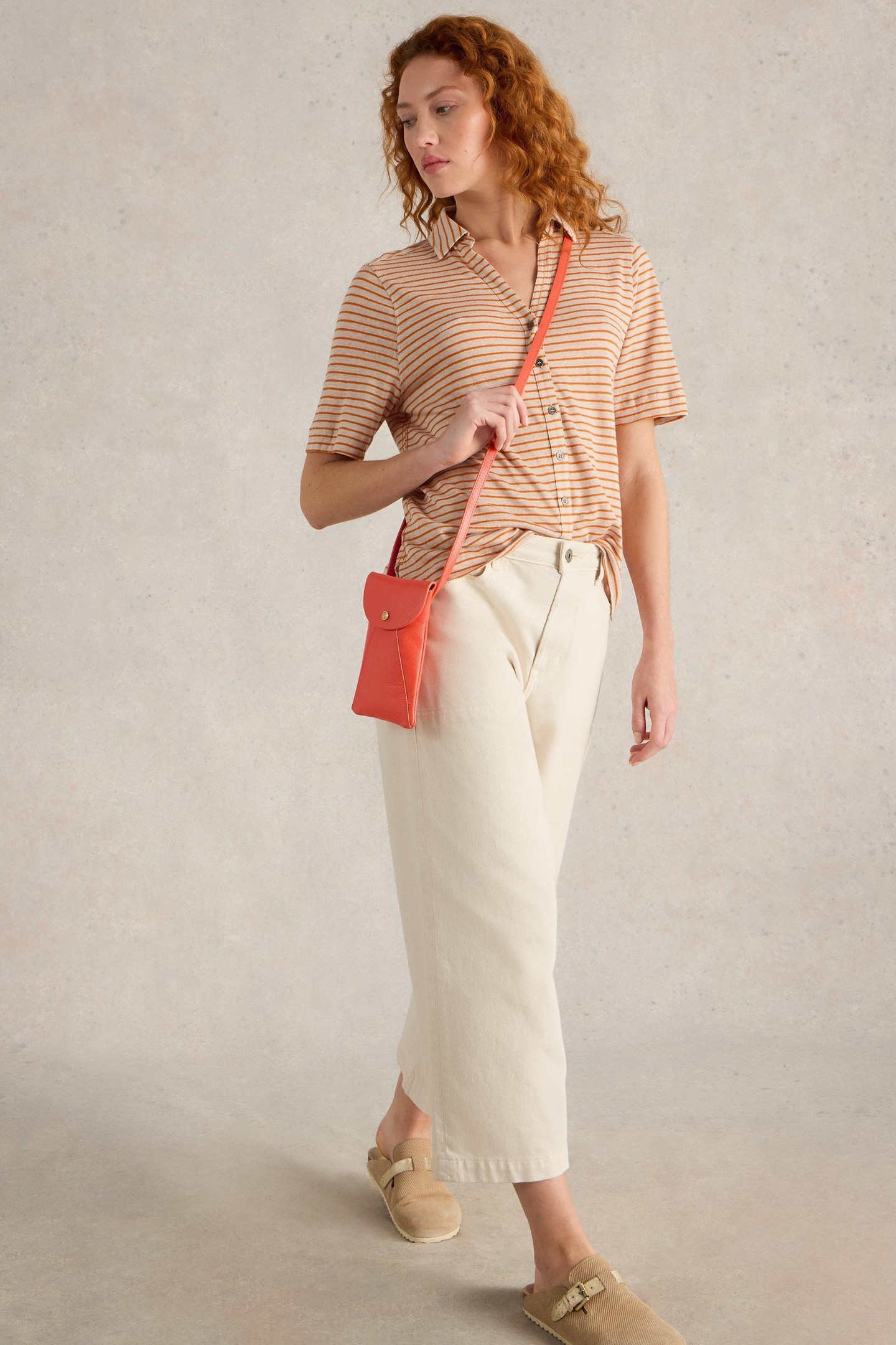 COCO LEATHER PHONE BAG BRIGHT RED 1