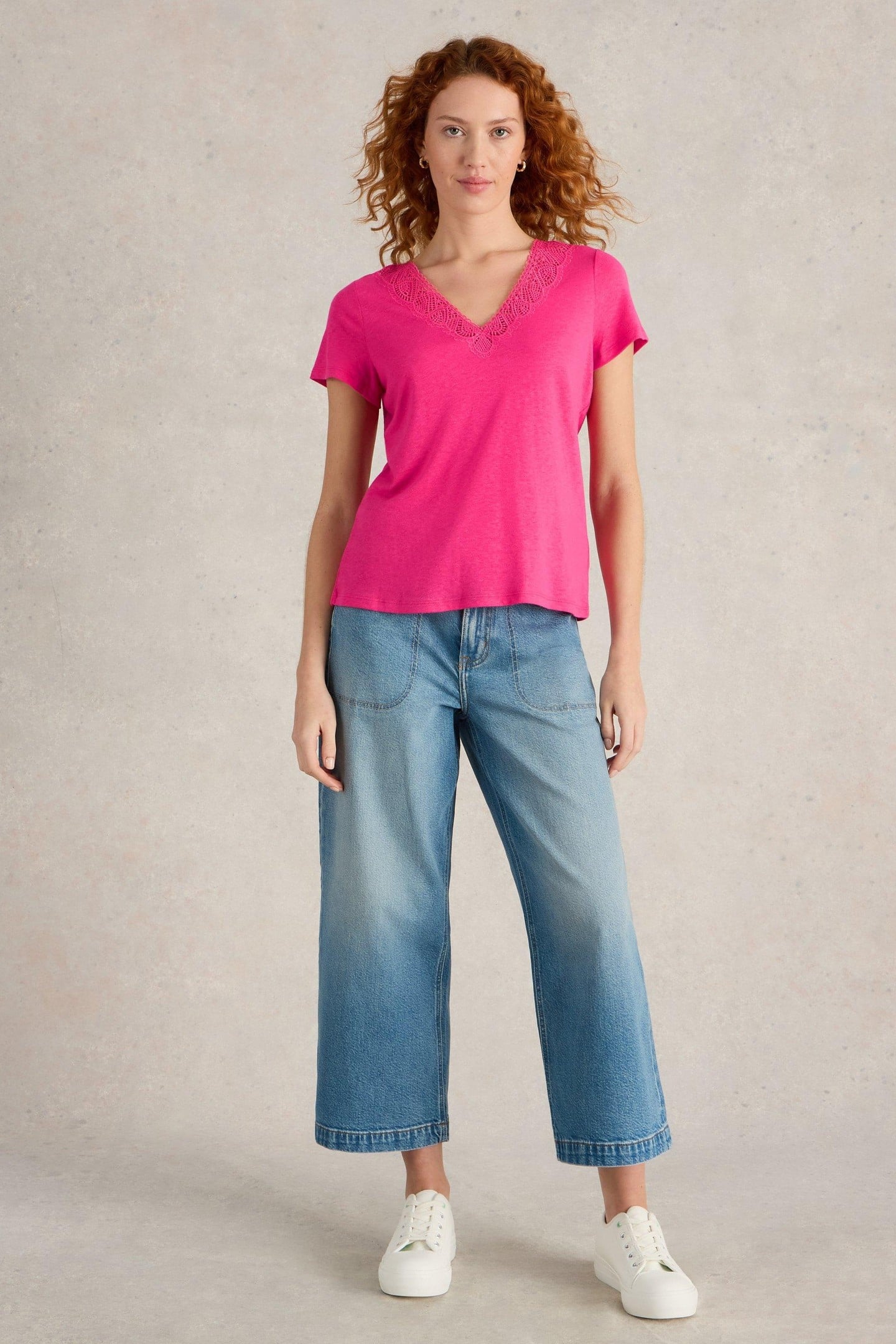 ELLIE LACE TEE BRIGHT PINK 1