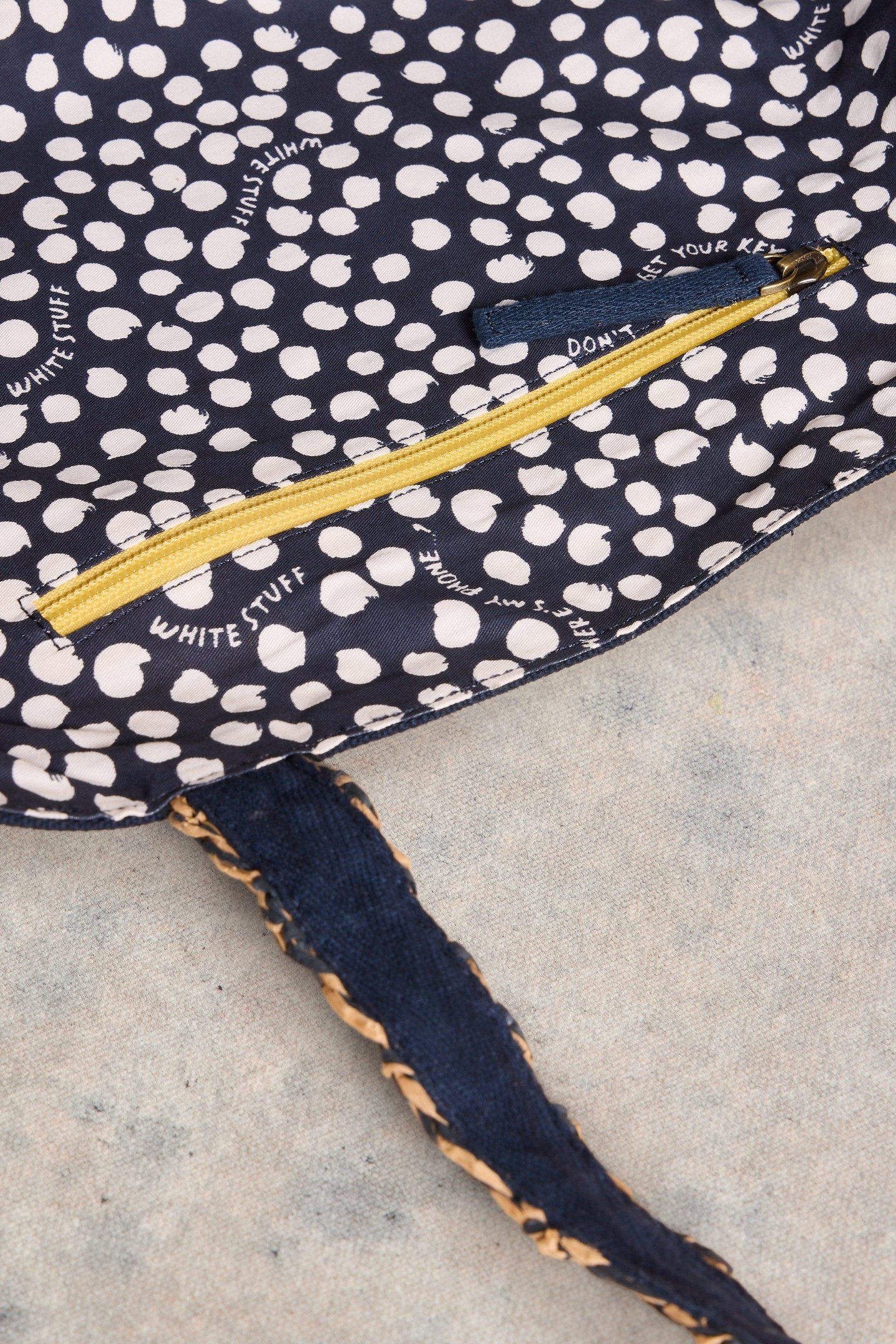 SABRINA CROCHET TOTE BAG NAVY MULTI 4