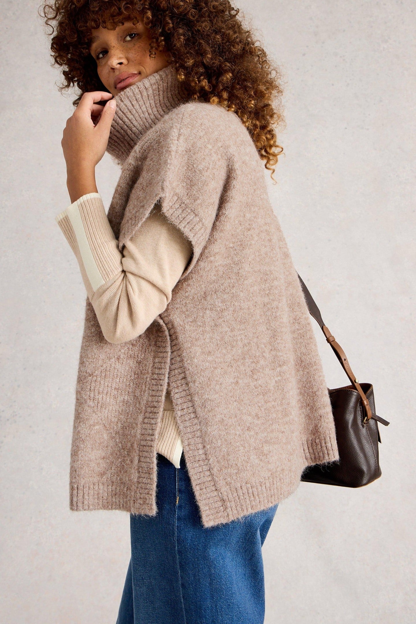 DIAMOND STITCH PONCHO LIGHT NATURAL 6