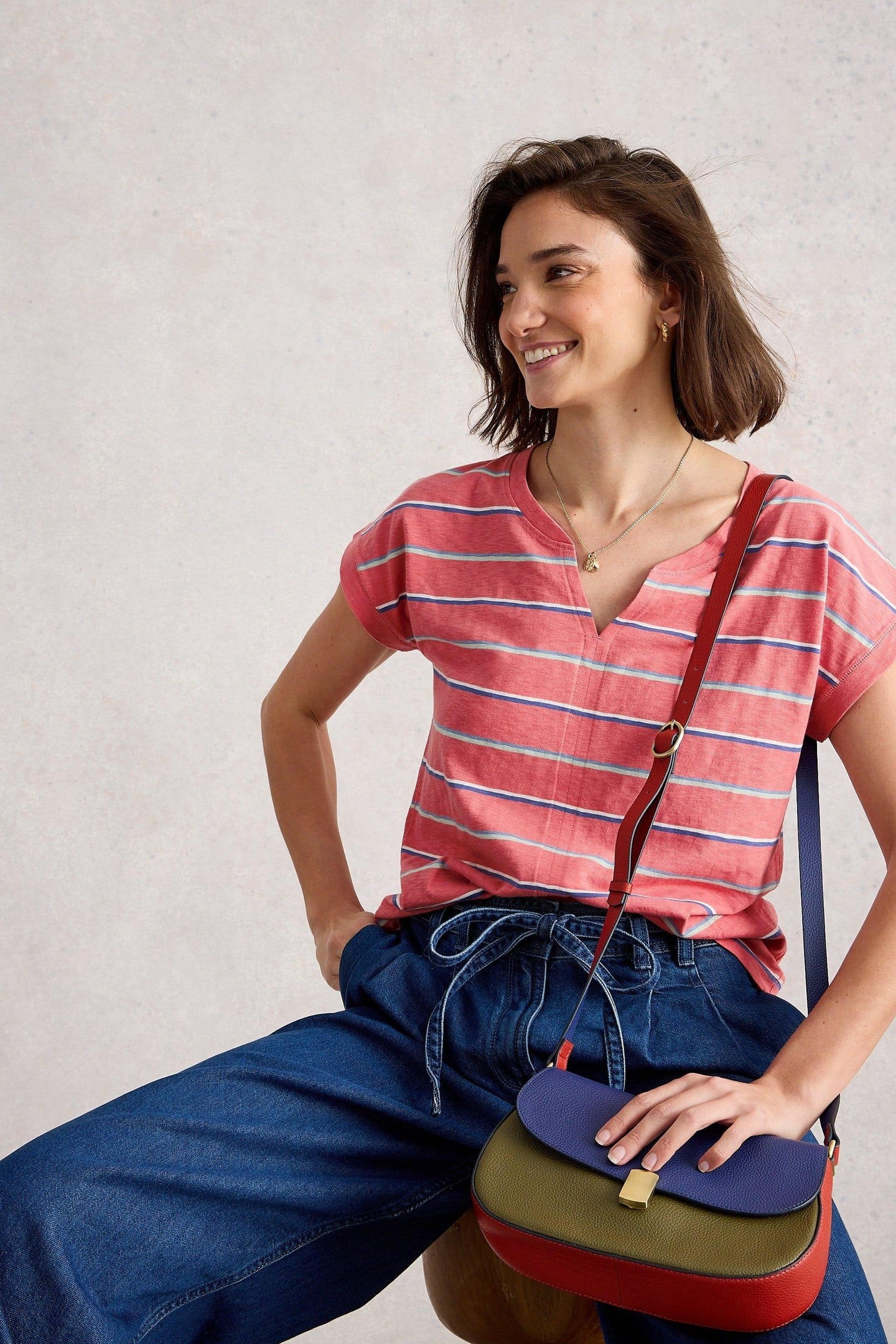 NELLY NOTCH STRIPE NECK TEE CORAL MULTI 6